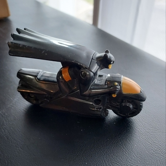 2013 DC Comics Batman Action Figure The Dark Knight Rises On Motorcycle - Picture 3 of 5